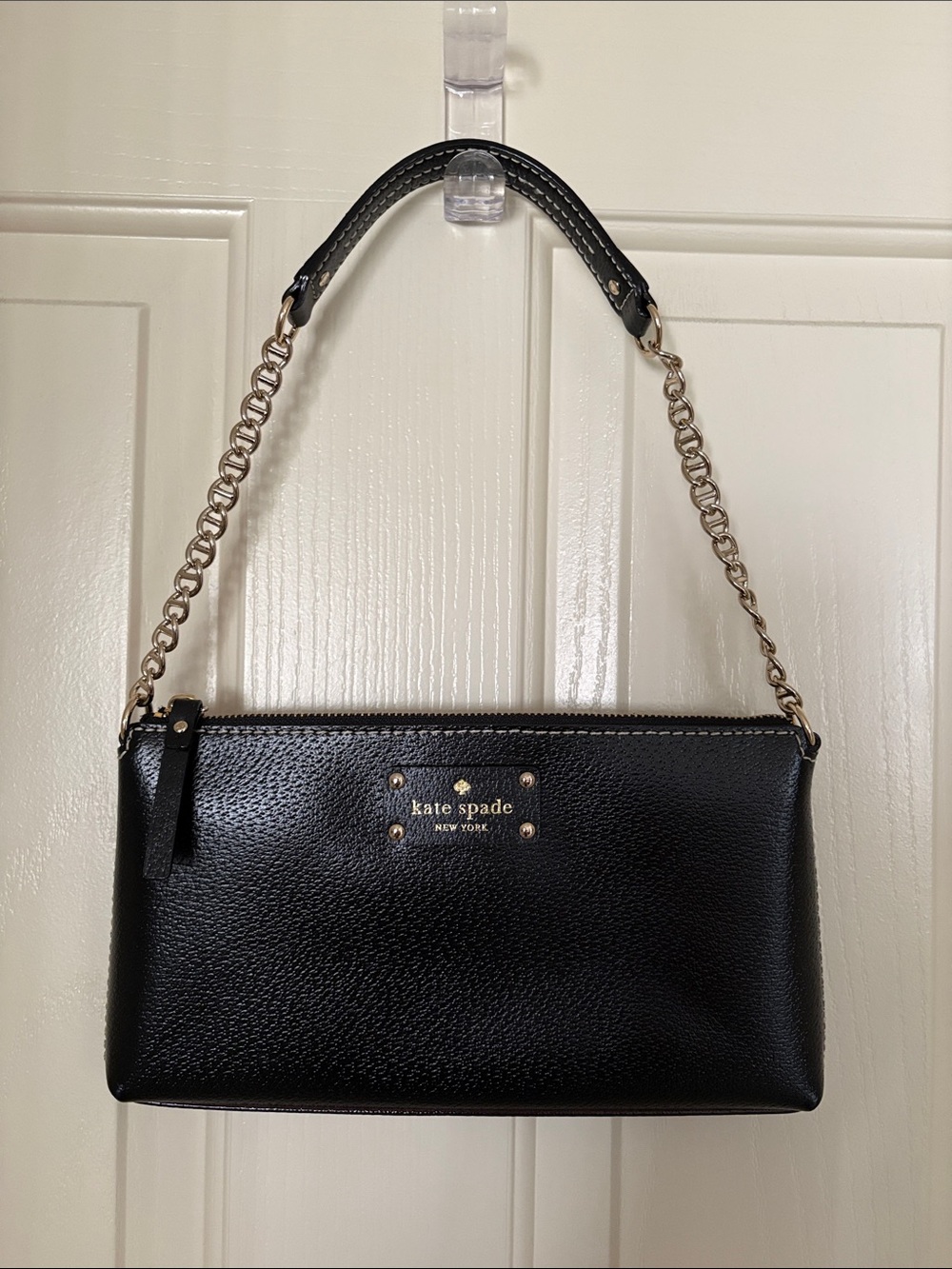 kate spade Wellesley Black Pebbled Leather Shoulder Bag with Gold Chain